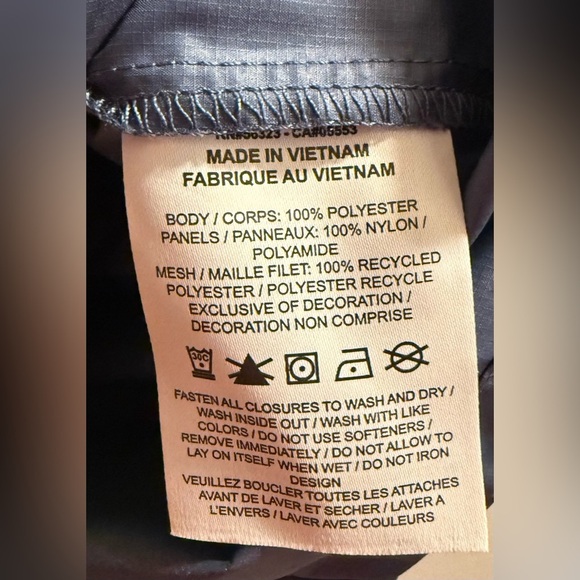 Nike Sportswear Icon Clash Women's Jacket - Picture 9 of 10